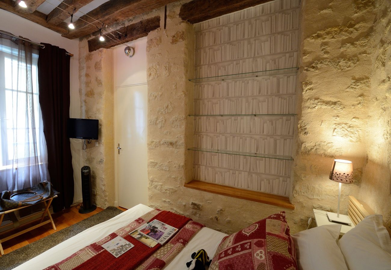 Apartment in Paris - A1G Dreaming