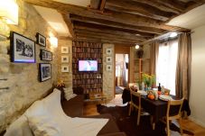 Apartment in Paris - A2G Sweet Night