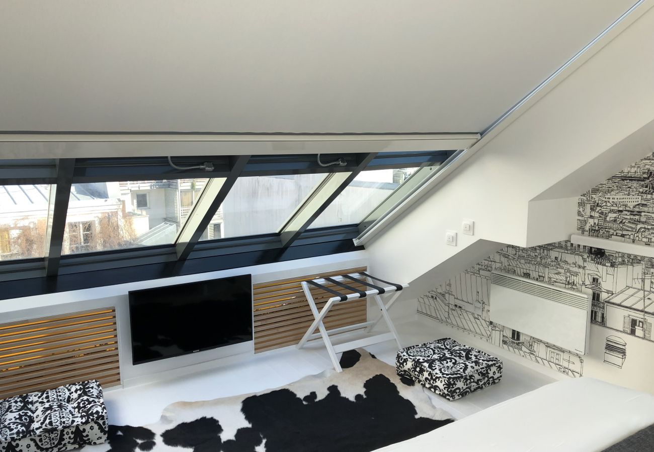 Apartment in Paris - A5G Skyglass