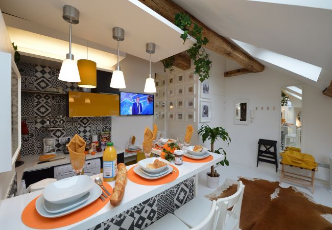 Appartement à Paris - B4DF Peace & Love Appartement à Paris - B4DF Peace & Love