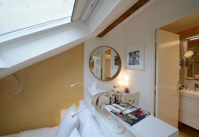 Appartement à Paris - B4DF Peace & Love Appartement à Paris - B4DF Peace & Love